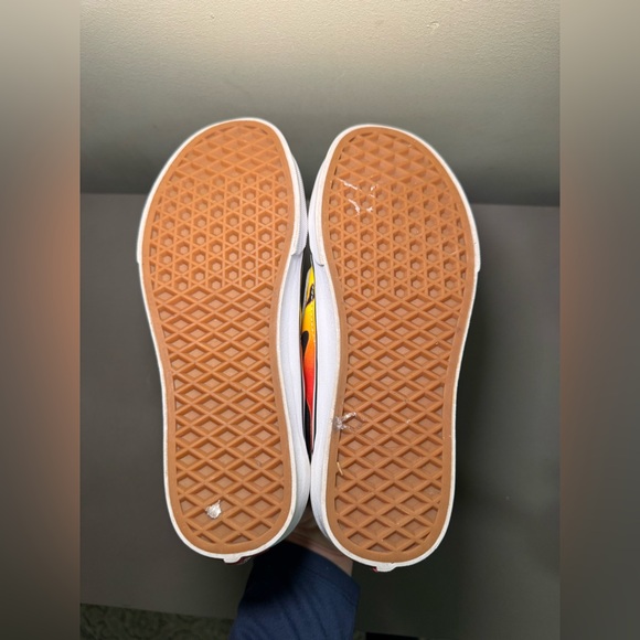 Mens Vans Flame Sneakers Shoes NWOB - Picture 6 of 7